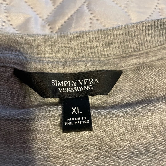 Simply Vera Gray Sweater with Black Floral Embroidery size XL - Picture 4 of 4